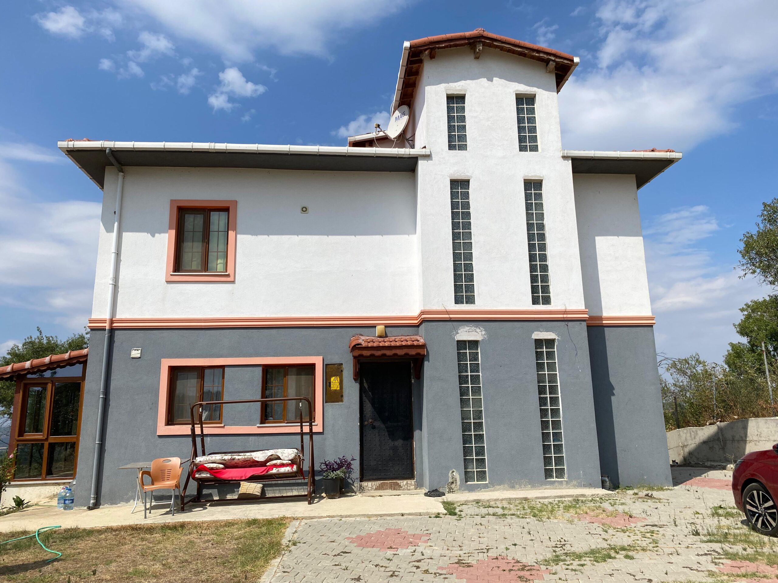 Çeltik Köyü Halil Bey’e Ait Dubleks Villa